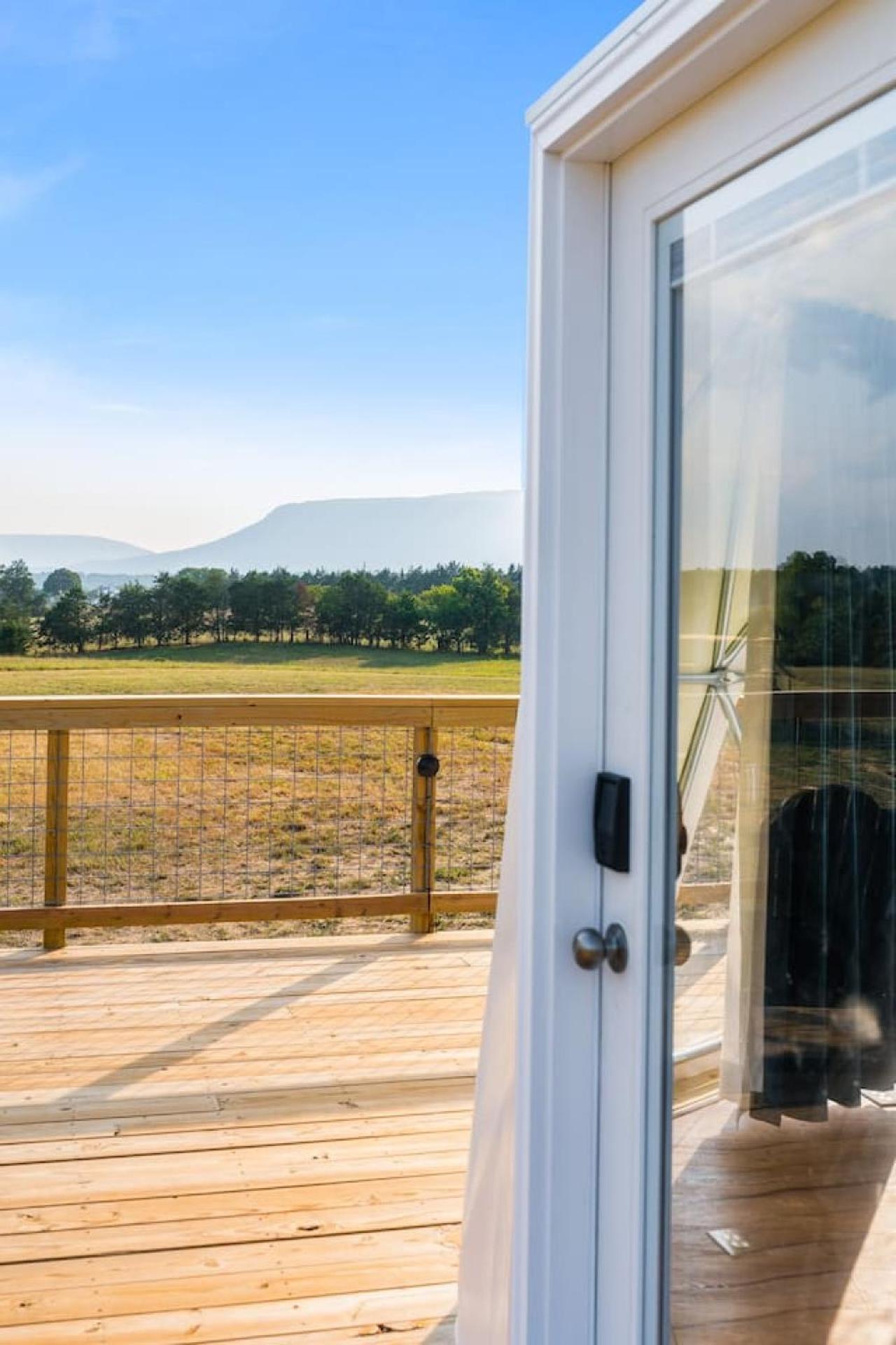 Tranquil Dome At Faraway Camp Guest House Luray Exterior photo